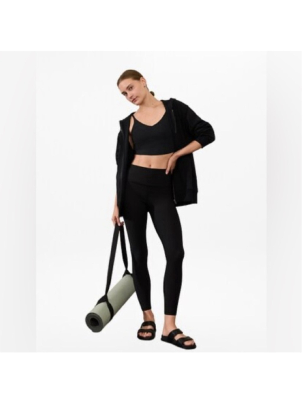 Athleta Elation High Rise Rib Legging
Buttery-soft stretch medium compression sm